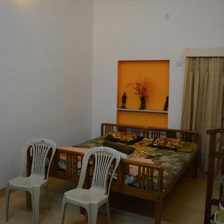 Jheelam Homestay Bhopal Buitenkant foto