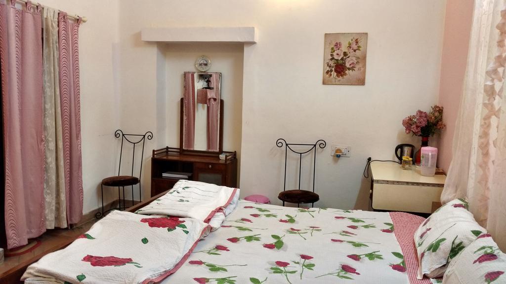 Jheelam Homestay Bhopal Buitenkant foto
