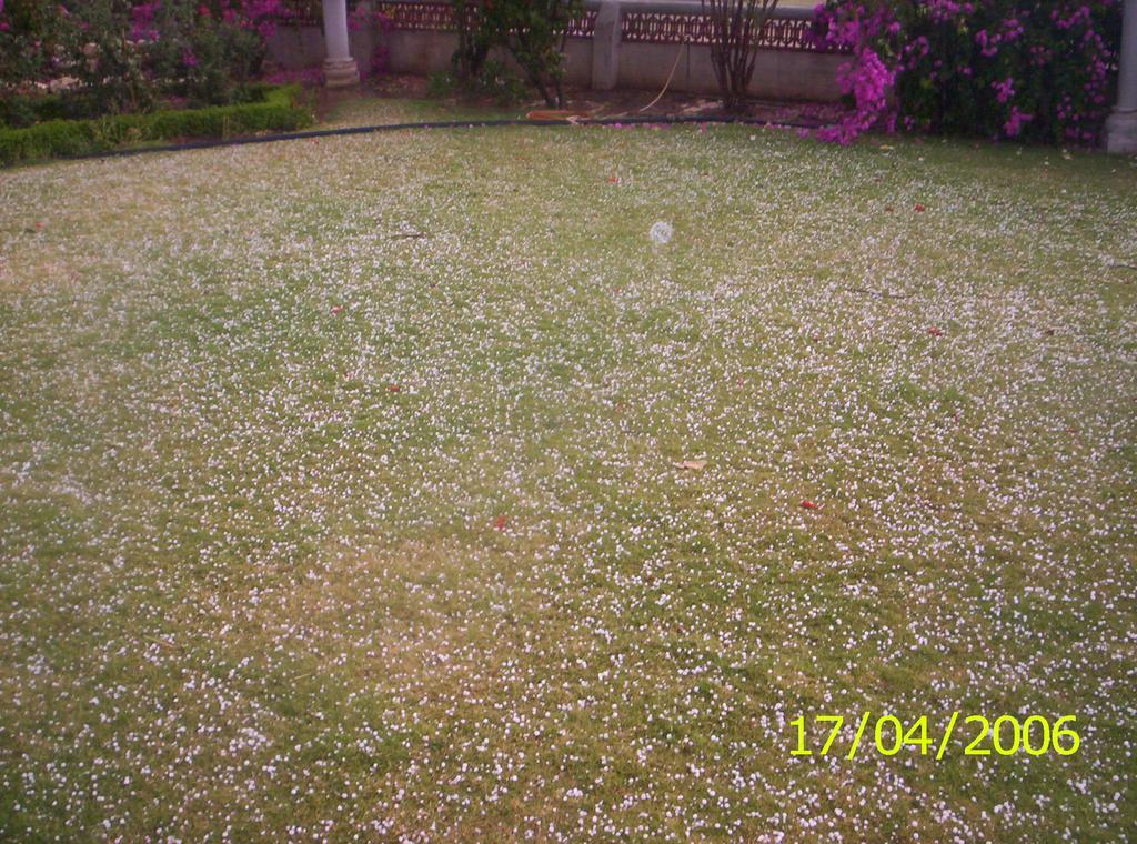 Jheelam Homestay Bhopal Buitenkant foto